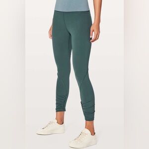 Lululemon Play Off The Pleats Tight *25"
Teal Shadow